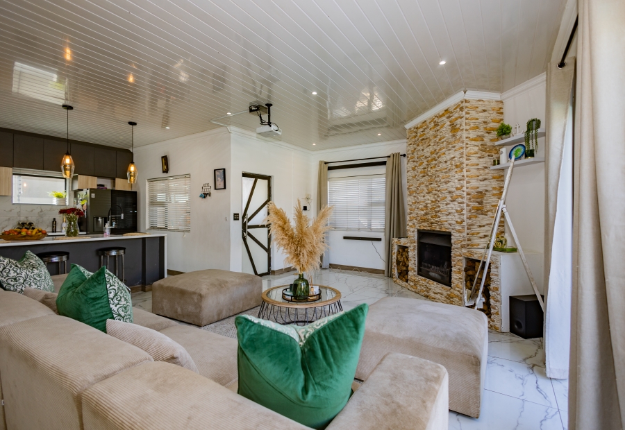 3 Bedroom Property for Sale in Belhar Western Cape